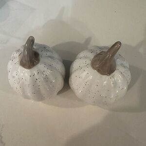 Pumpkin Salt & Pepper